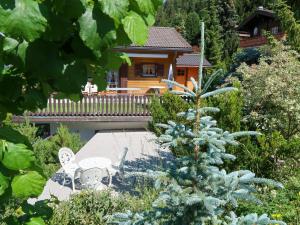 Chalet Eloise by Interhome
