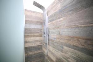 White Aurora rooms