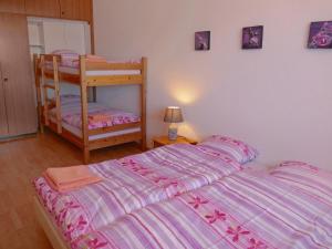 Apartment Rosablanche D31 by Interhome