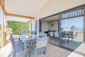 Chalet pour 6, résidence de vacances avec piscine - Givrand