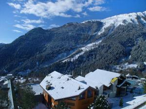 Apartment Eaux-Vives 202 by Interhome