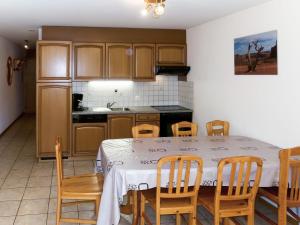 Apartment Sérandes 9 by Interhome