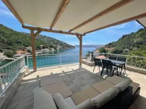 Apartmani Pulić - Klada