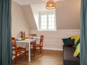 Maisons de vacances Holiday Home Les Hortensias - PZV107 by Interhome : photos des chambres