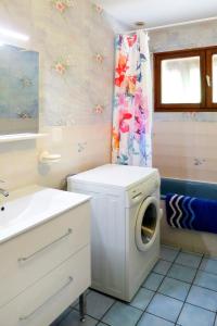 Maisons de vacances Holiday Home La Rose des Sables by Interhome : photos des chambres