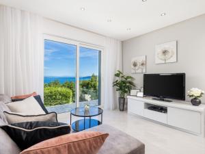 Holiday Home Makvic by Interhome