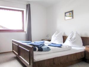 Apartment Haus Zimmermann by Interhome