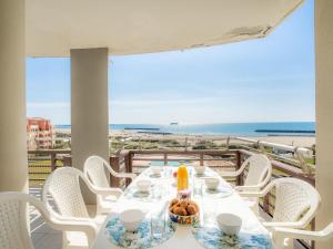 Apartment Le Sunset-Cap Sud-7 by Interhome