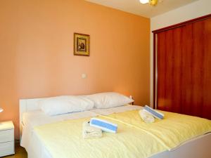 Apartment Dorka-2 by Interhome