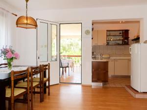 Apartment Dorka-2 by Interhome 