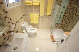 Studio in beachfront complex in El Duque area Costa Adeje