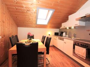 Apartment Heidi-3 by Interhome