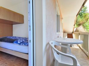 Apartment Cecilia-2 by Interhome