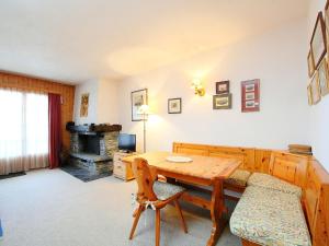 Apartment Sapin Bleu 6 by Interhome