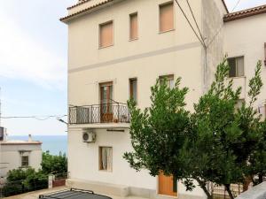 Apartment Villa Teresa by Interhome