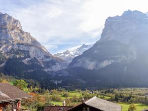 Holiday Home Chalet Ahornen by Interhome