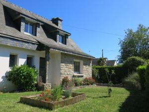 Maisons de vacances Holiday Home Le Clos Er Bert - RHU315 by Interhome : photos des chambres