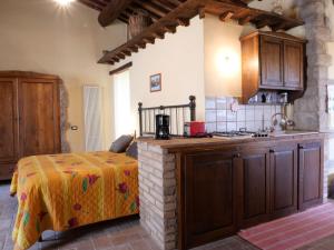 Apartment Mimosa - Borgo la Civitella by Interhome