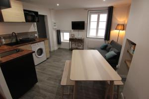 Jolis Appartements au coeur de Clermont Ferrand - Proche Jaude - WIFI et NETFLIX : photos des chambres