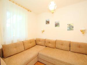 Holiday Home Aurora by Interhome