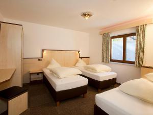 Apartment Alpin-7 by Interhome
