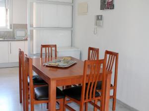 Apartment Elegance-14 by Interhome