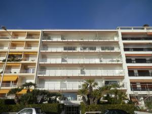 Apartment Lerins by Interhome