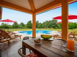 Holiday Home Villa Frankovići by Interhome 