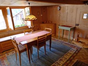 Apartment Crestatgiet by Interhome