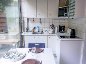 Appartements Studio La Falaise-1 by Interhome : photos des chambres