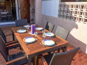 Maisons de vacances Holiday Home Hameau des Tamarins-1 by Interhome : photos des chambres