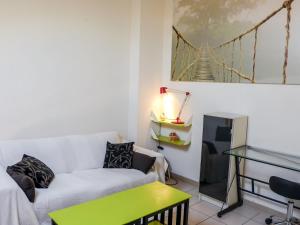 Holiday Home Hameau des Tamarins-1 by Interhome