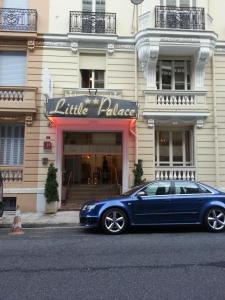 Little Palace hotel, 
Nice, France.
The photo picture quality can be
variable. We apologize if the
quality is of an unacceptable
level.