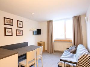 Apartment Kristall-11 by Interhome