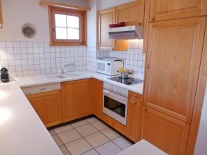 Apartment Le Miclivier B1 by Interhome