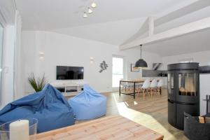 strandnahes Haus mit Meerblick, gratis Nutzung vom AHOI Erlebnisbad und Sauna in Sellin - Sealodge Rügen