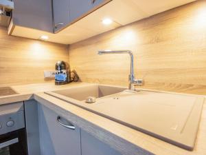 Apartment Aileen by Interhome