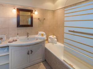 Villa Red Queen Corfu Greece