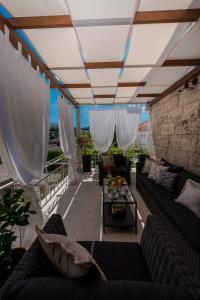 Superior Stunning Apartment Gravosa with a FREE parking