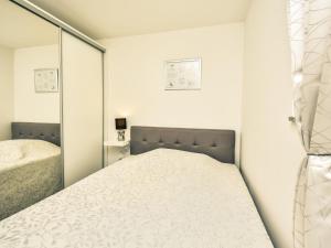 Apartment Petra-1 by Interhome