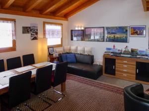 Apartment Tga da Plaz by Interhome