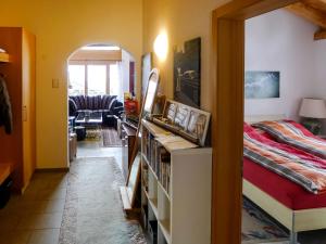 Apartment Tga da Plaz by Interhome