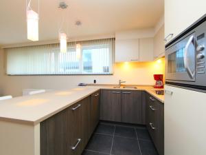 Apartment Cocoon with parking by Interhome