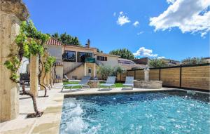 Maisons de vacances Nice Home In Rochefort-Du-Gard : photos des chambres