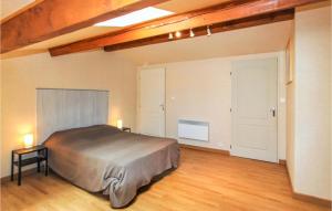 Maisons de vacances Nice Home In Rochefort-Du-Gard : photos des chambres