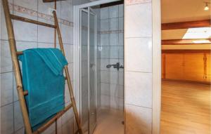Maisons de vacances Nice Home In Rochefort-Du-Gard : photos des chambres