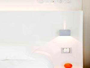 Hotels Ibis Styles Menton Centre : photos des chambres