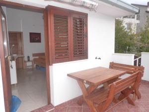 Apartment in Pisak with sea view, balcony, air conditioning, Wi-Fi (4722-6)