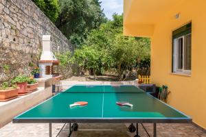 Avrochares Villa