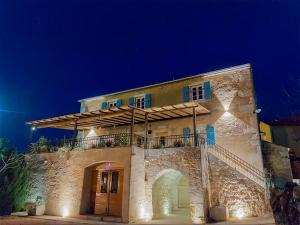 Villa CaPietra, rustic stone house